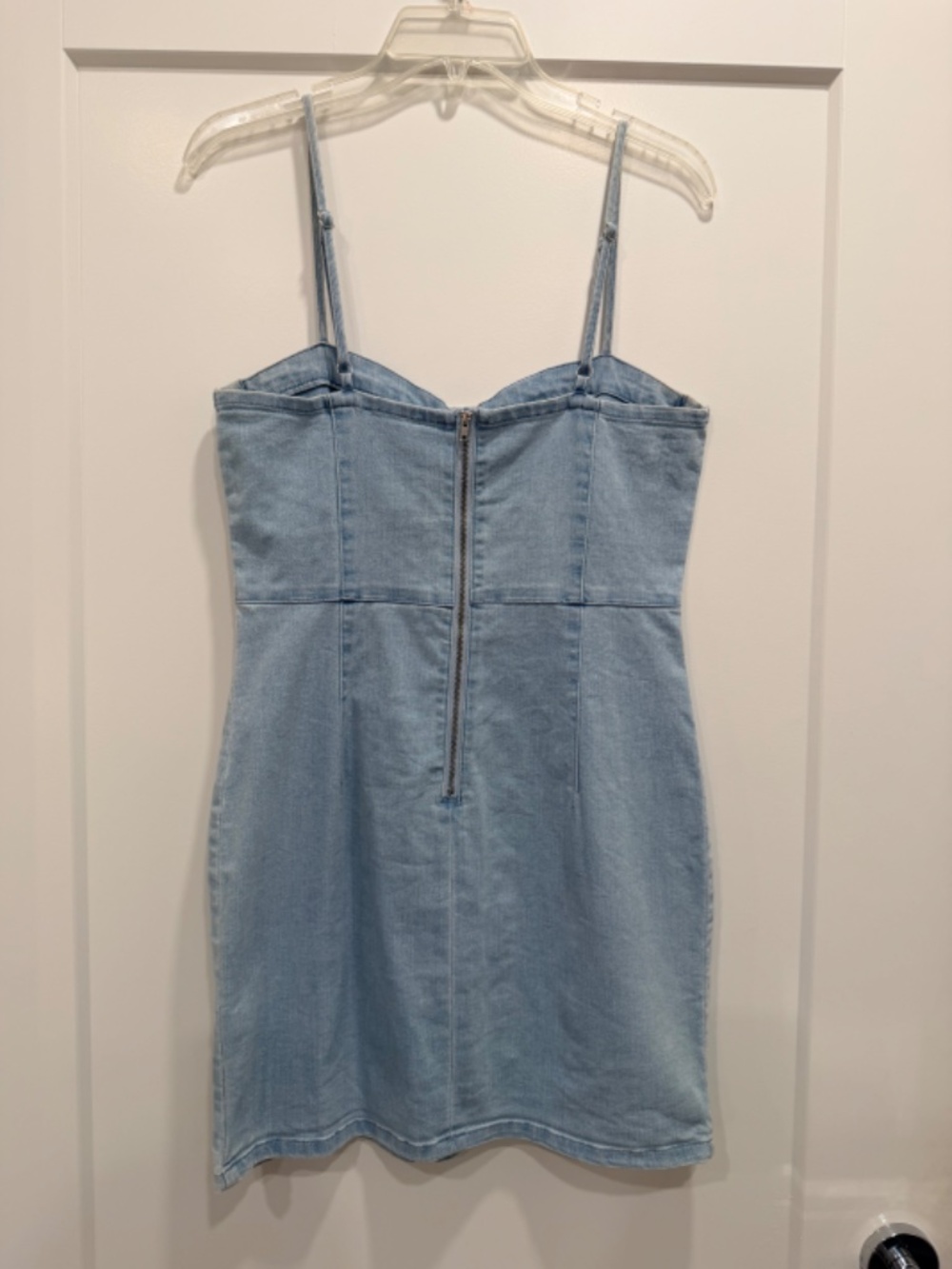 Forever 21! Jean Dress. - Picture 2 of 3